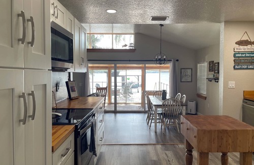 Fruitland Cottage | The Reeling Inn on the River
