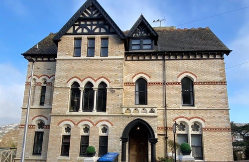 Hele Apartment | The Regency Ilfracombe Suite Three Garden View
