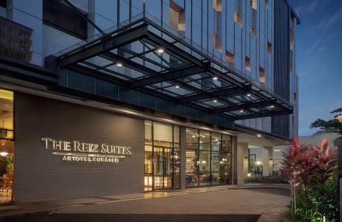Kesawan Hotel | The Reiz Suites, ARTOTEL Curated