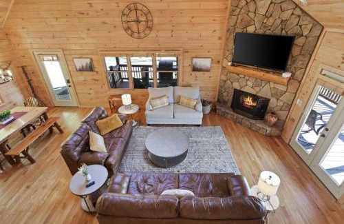 Cherry Log House | The Remedy at Blue Ridge - mountain view cabin with hot tub and two fire pits