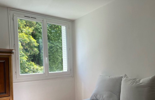 Saint-Martin-d'Heres Apartment | The Republican soft touch 🪶 #DP