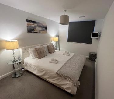 Central Aberdeen Apartment | The Residences Queens Highlands