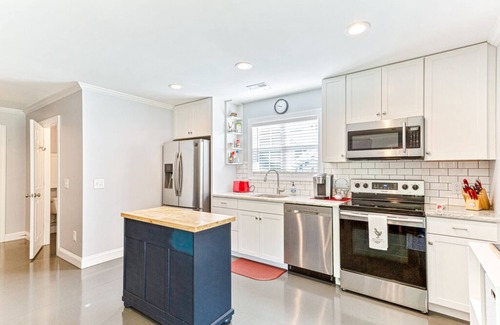 West End House | The Restful Rooster Barn Apartment