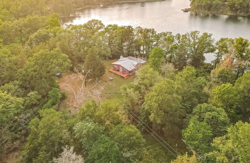 Fairfield House | The Resting Place @ Lake Burleson