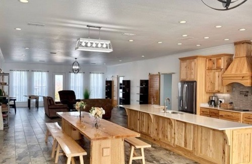 Gordonville House | The Retreat @ 26707-Near Wedding Venues