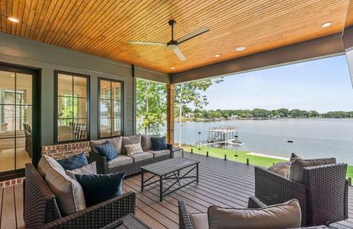 Sherrills Ford House | The Retreat at Sunrise Cove