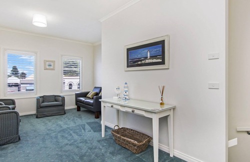Port Fairy House | The Retreat - Perfect Location