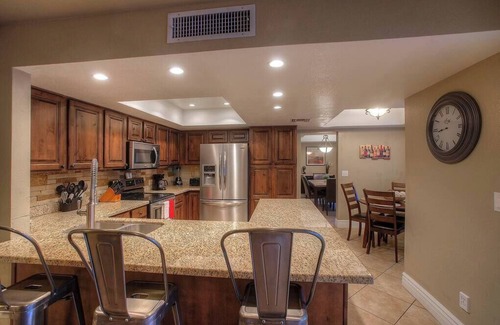 Sunset Ridge House | The Retreat Summary: