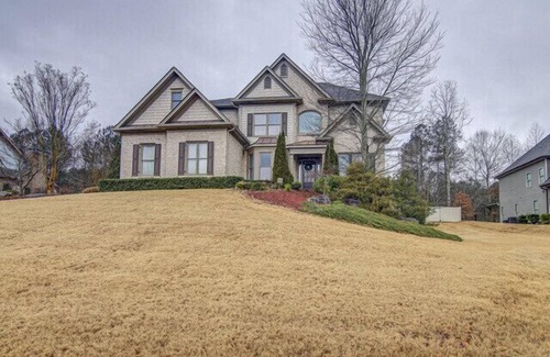 Lawrenceville House | The Rezort – World Cup Base ATL