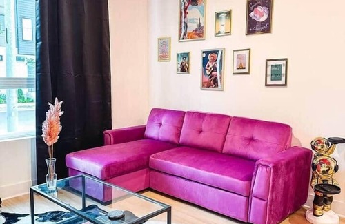 Cleveland Park Apartment | The Rhinestone Cowgirl | 2BR East Nash Retreat