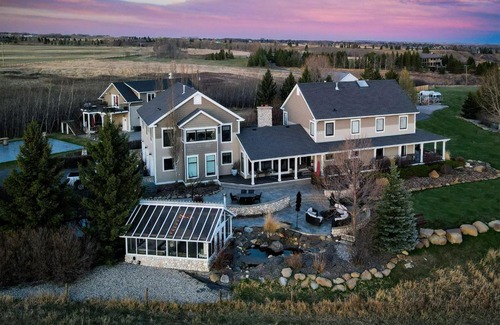 Okotoks House | THE RIDGE OKOTOKS