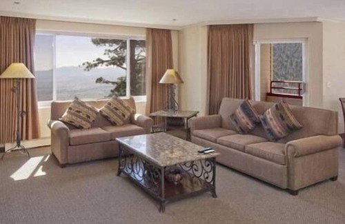Tahoe Village Apartment | The Ridge Resort Lake Tahoe, Hot Tub, Fireplace
