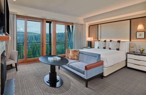 Truckee Resort | The Ritz-Carlton Club, Lake Tahoe, Truckee, California, United States.