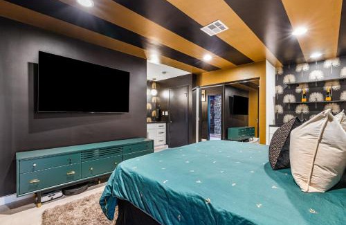 Palm Springs House | The Ritz - Luxury Home with Pool & Speakeasy Bar