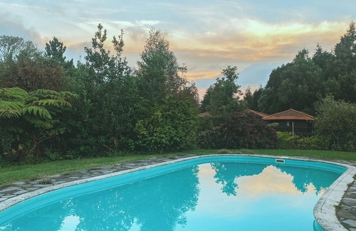 Santo da Serra Cottage | The Riverside Cottage