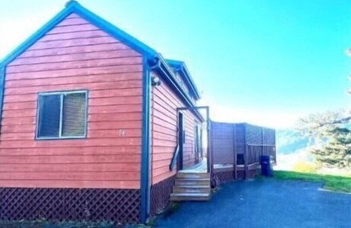 Gold Beach Cabin | The River's End Cabin #54