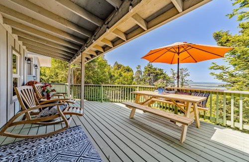 Gold Beach House | The River View House