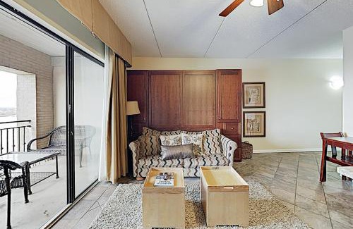 Wilmington Historic District Apartment | The River View Suite 603