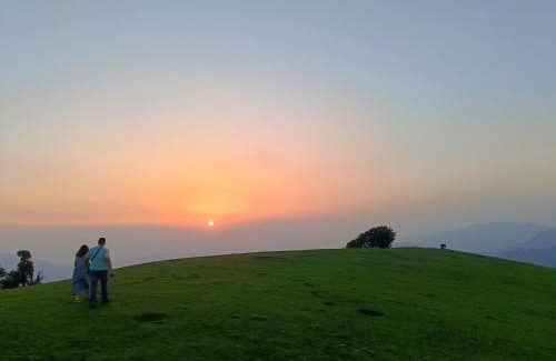 Banjar Ski Chalet | The Riverbank Nest