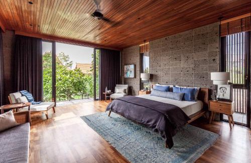 Pererenan Villa | The Riverhouse