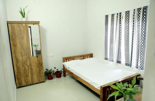 Elappara House | The Riverside Bliss Homestay