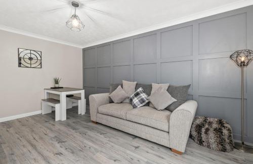 Tillicoultry Apartment | The Riverside Rest