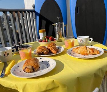 Newquay City Centre Apartment | The Rocks - Sun Decked Duplex & Cliff Side Jewel