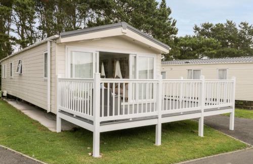 Cayton Bay House | The Rodley Pines