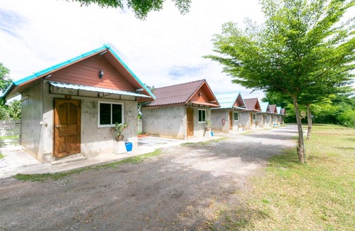 Khao Noi Hotel | The Rome Resort