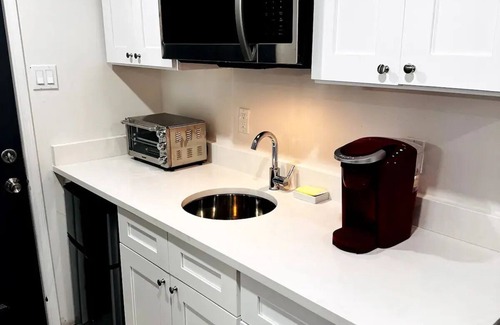 Ybor City Apartment | The Roost in Tampa, Floridann