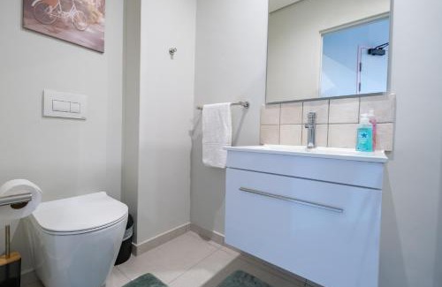 Bo'Kaap Apartment | The Rose 303: City Centre Studio Apartment