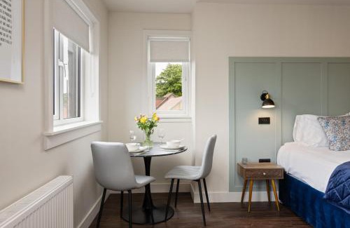 Glenrothes Apartment | The Rowen at The Balfour by Coorie Doon Stays