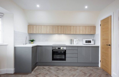 Harwich Apartment | The Royal Apartments Harwich - One Bed Apartment - Fast WiFi - Private Parking