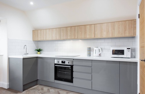 Harwich Apartment | The Royal Apartments Harwich - One Bed Apartment - Fast WiFi - Private Parking