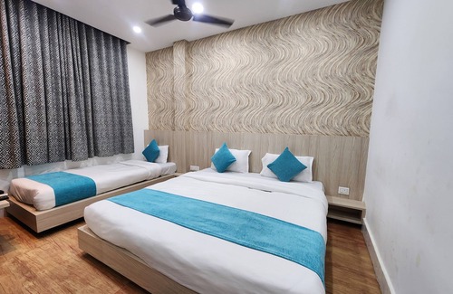 Duliajan Hotel | THE ROYAL CROWN