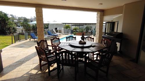 Zinkwazi Beach House | The Royal Familia Beach House