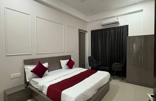 Greater Noida Hotel | The Royal Harmony