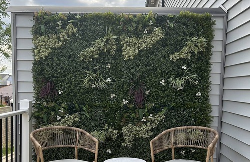 Pineville House | The Royal Haven
