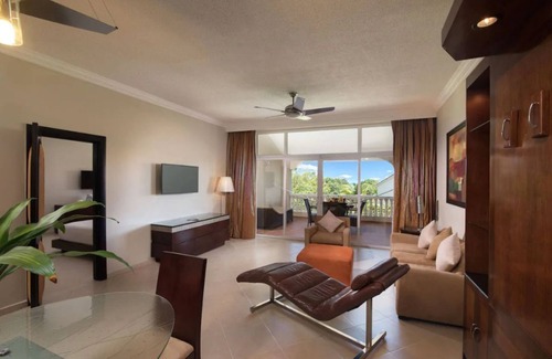 Los Maestros Hotel | The Royal Suites