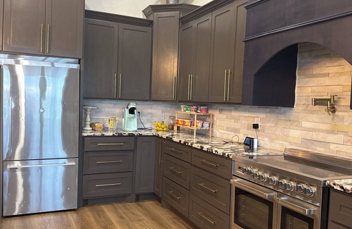 Waxahachie Apartment | The Rustic Belle – Country-Chic Whole-House Escape Near Dallas WAXAHACHIE,TX