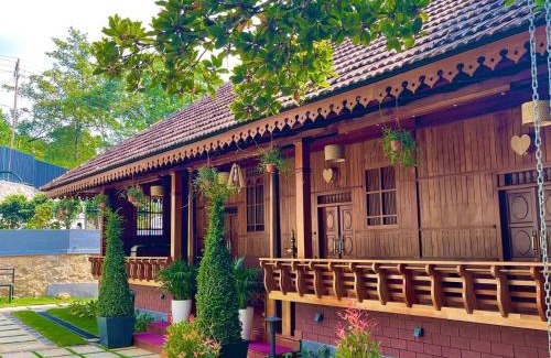 Devikolam Hotel | The Rustic Manor