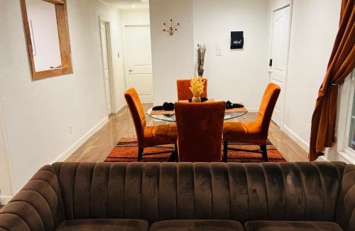 Smith County House | The Sabine River Retreat - The Black Collection