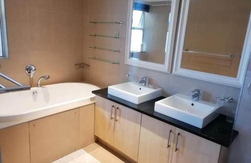 Durban Point Apartment | The Sails