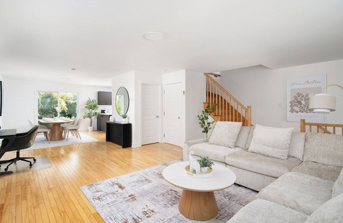 Laval House | The Saint-Francis