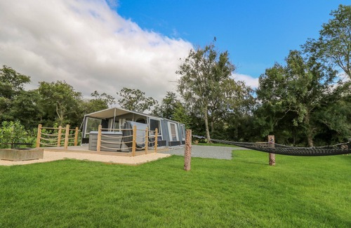 Llandrindod Wells Cottage | The Salmon