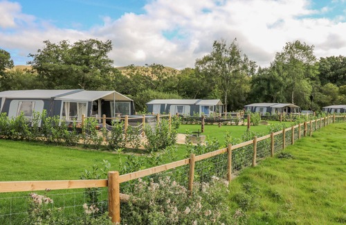 Llandrindod Wells Cottage | The Salmon