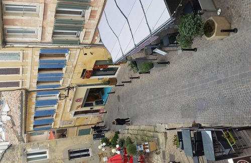 Salon-de-Provence Apartment | THE SALONIAN CORNER. Enjoy living in PROVENCE