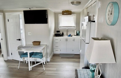 Ogunquit - Wells Condo | The Salty LadyBug 2BDRM condo steps from Crescent Beach. Sleeps up to six.