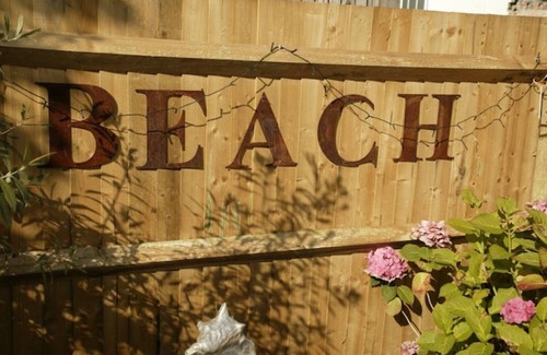 Whitstable House | The Salty Mermaid is a two bedroomed fisherman's cottage