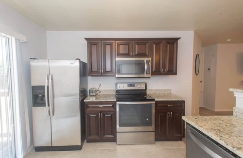 San Antonio House | The San Antone – Home for 6